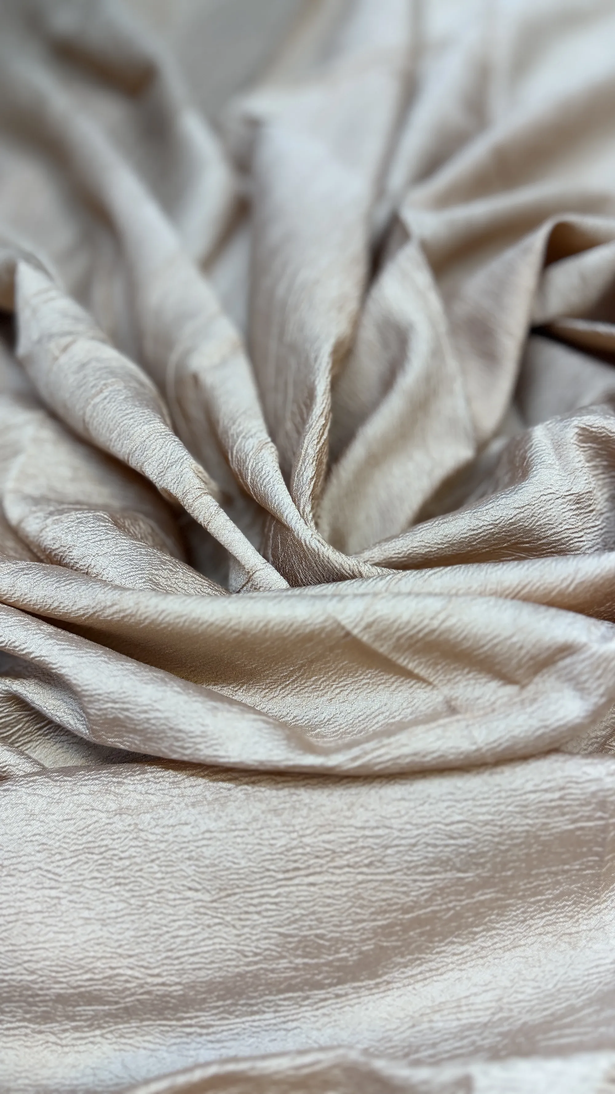 Opera fabric detail 5